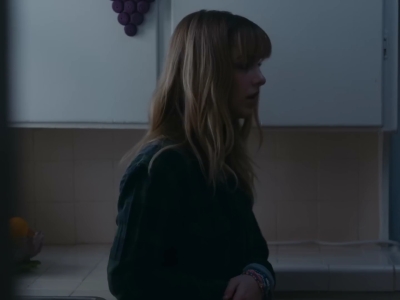 2022_-_Mckenna_Grace_-_do_all_my_friends_hate_me_mp40206.jpg
