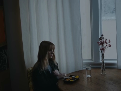 2022_-_Mckenna_Grace_-_do_all_my_friends_hate_me_mp40234.jpg