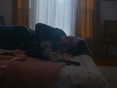 2022_-_Mckenna_Grace_-_do_all_my_friends_hate_me_mp40241.jpg