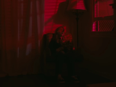 2022_-_Mckenna_Grace_-_do_all_my_friends_hate_me_mp40251.jpg