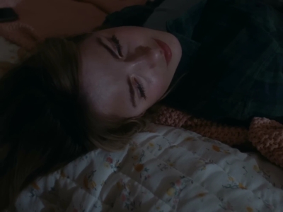 2022_-_Mckenna_Grace_-_do_all_my_friends_hate_me_mp40255.jpg