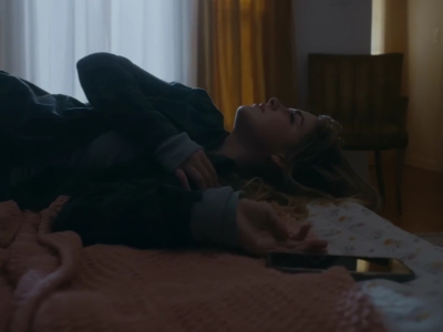 2022_-_Mckenna_Grace_-_do_all_my_friends_hate_me_mp40262.jpg