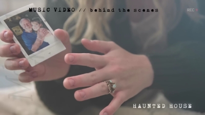 2022_-_Mckenna_Grace_Haunted_House_BTS_mp40662.jpg