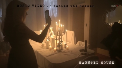 2022_-_Mckenna_Grace_Haunted_House_BTS_mp40697.jpg