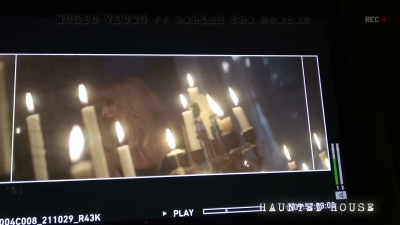 2022_-_Mckenna_Grace_Haunted_House_BTS_mp40699.jpg