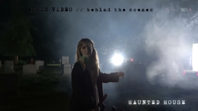 2022_-_Mckenna_Grace_Haunted_House_BTS_mp40767.jpg