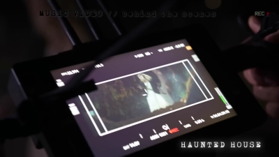 2022_-_Mckenna_Grace_Haunted_House_BTS_mp40801.jpg