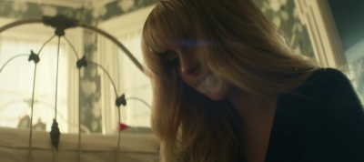 2022_-_Mckenna_Grace_Haunted_House_mp40898.jpg