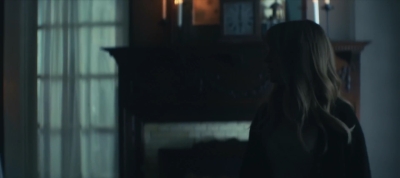 2022_-_Mckenna_Grace_Haunted_House_mp40968.jpg