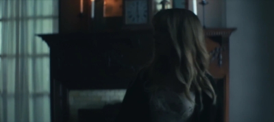 2022_-_Mckenna_Grace_Haunted_House_mp40969.jpg
