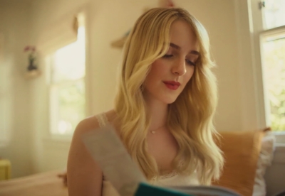 2023_-_Mckenna_Grace_-_Casual_Kisser_mp41242.jpg