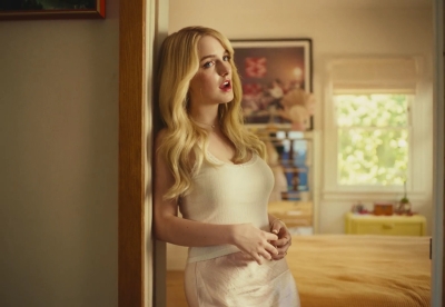 2023_-_Mckenna_Grace_-_Casual_Kisser_mp41254.jpg