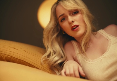 2023_-_Mckenna_Grace_-_Casual_Kisser_mp41270.jpg