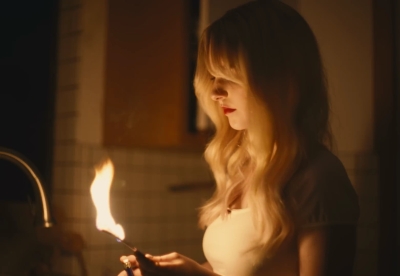 2023_-_Mckenna_Grace_-_Casual_Kisser_mp41338.jpg