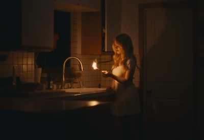 2023_-_Mckenna_Grace_-_Casual_Kisser_mp41354.jpg