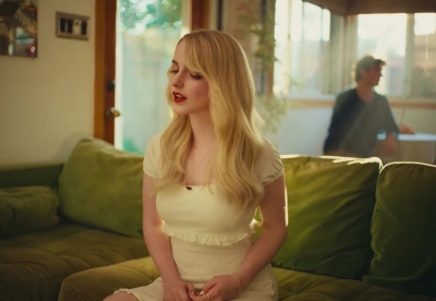 2023_-_Mckenna_Grace_-_Casual_Kisser_mp41361.jpg