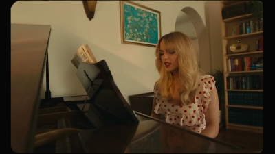 2023_-_Mckenna_Grace_-_Catch_Me_mp41509.jpg
