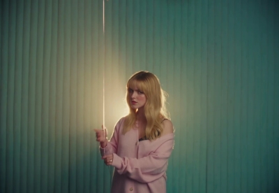 2023_-_Mckenna_Grace_-_Ugly_Crier_mp41676.jpg