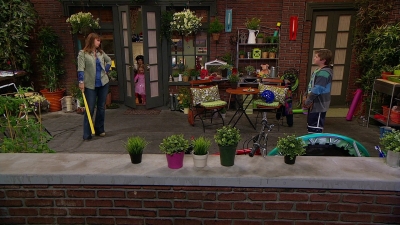 2012-2014_-_Crash_and_Bernstein_S01E01_mkv0015.jpg