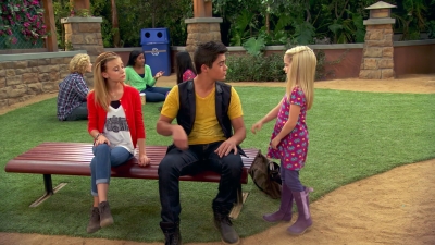 Dog_With_a_Blog_S03E17_mkv3595.jpg