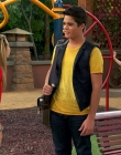Dog_With_a_Blog_S03E17_mkv3505.jpg