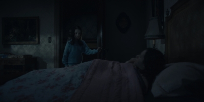 2018_-_The_Haunting_of_Hill_House_S01E02_mp44906.jpg