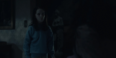 2018_-_The_Haunting_of_Hill_House_S01E02_mp44918.jpg