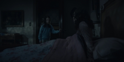 2018_-_The_Haunting_of_Hill_House_S01E02_mp44921.jpg