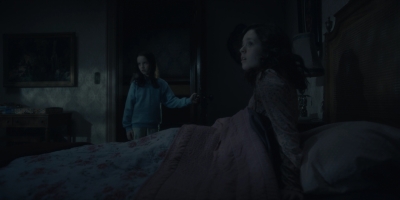 2018_-_The_Haunting_of_Hill_House_S01E02_mp44924.jpg