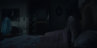 2018_-_The_Haunting_of_Hill_House_S01E02_mp44940.jpg