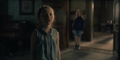 2018_-_The_Haunting_of_Hill_House_S01E05_mp44303.jpg