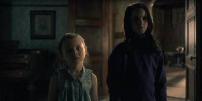 2018_-_The_Haunting_of_Hill_House_S01E05_mp44313.jpg