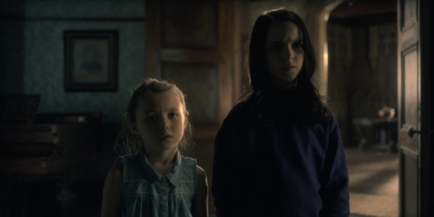 2018_-_The_Haunting_of_Hill_House_S01E05_mp44314.jpg