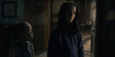 2018_-_The_Haunting_of_Hill_House_S01E05_mp44347.jpg