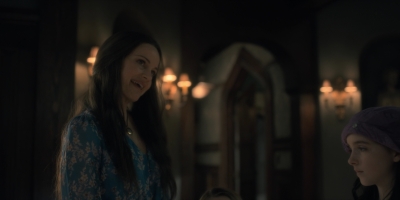 2018_-_The_Haunting_of_Hill_House_S01E09_mp44465.jpg