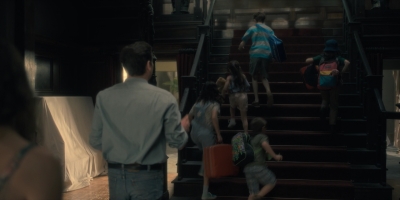 2018_-_The_Haunting_of_Hill_House_S01E09_mp45643.jpg
